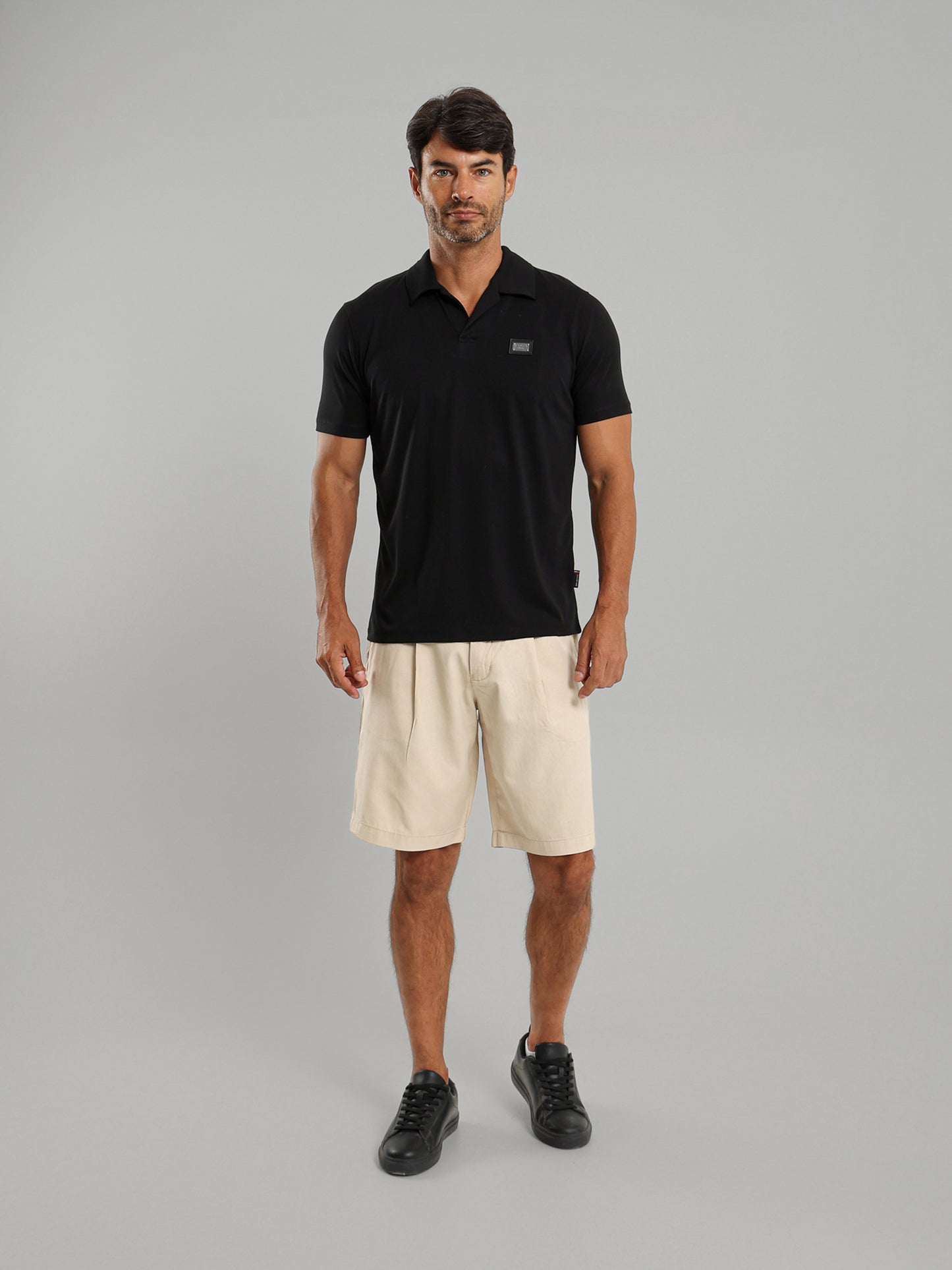 Linen Polo Shirt with Johnny Collar