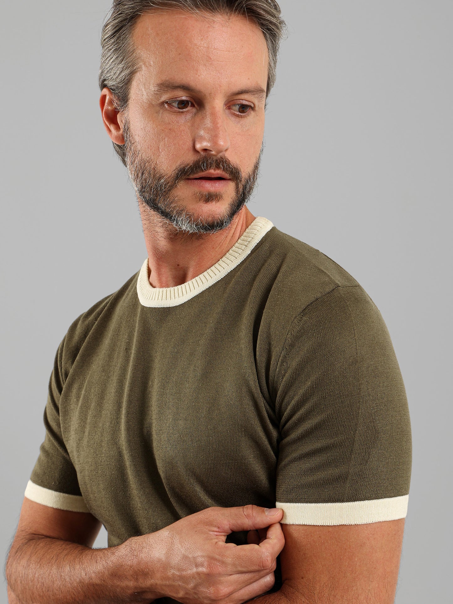 Ribbed Crew Neck Knit