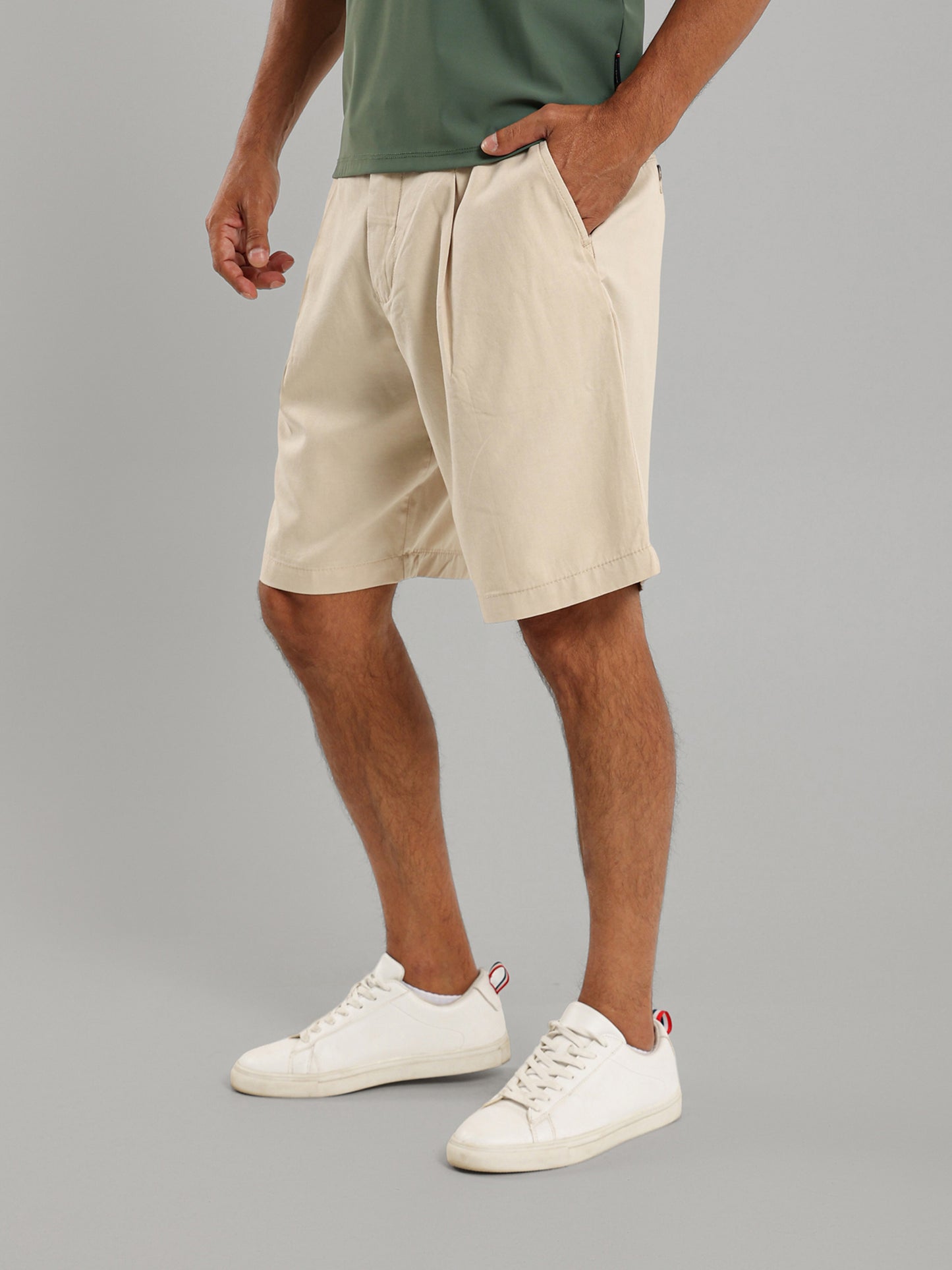 Front Pleats Shorts with Zip Secure Pocket