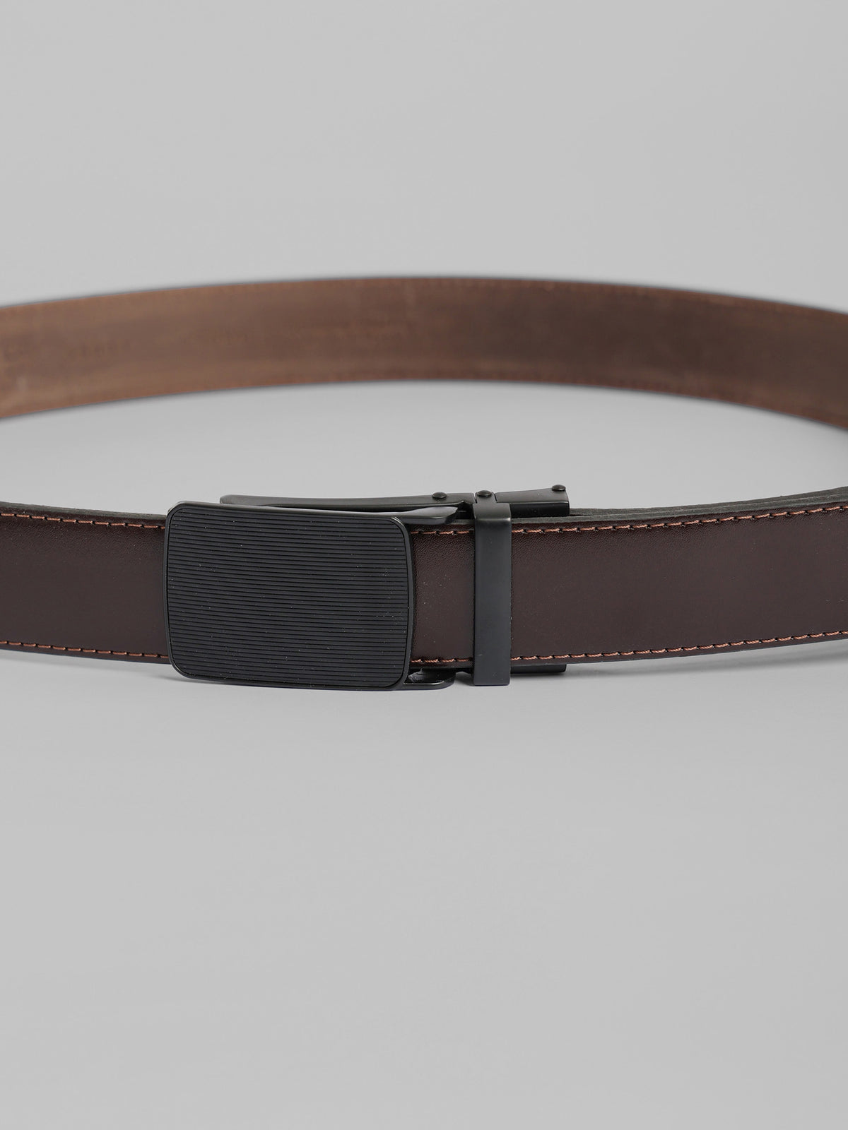 Semi Dressed Solid Leather Belt