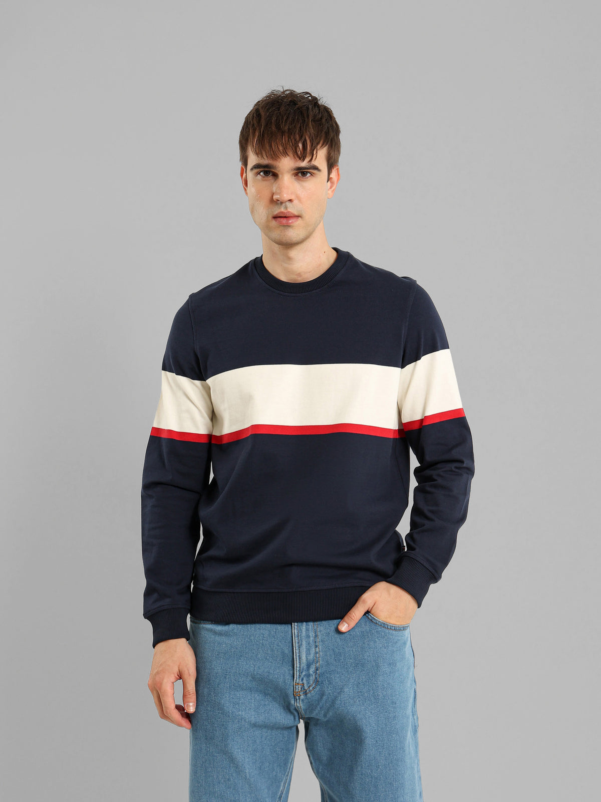 Round Neck Long Sleeve Sweatshirt