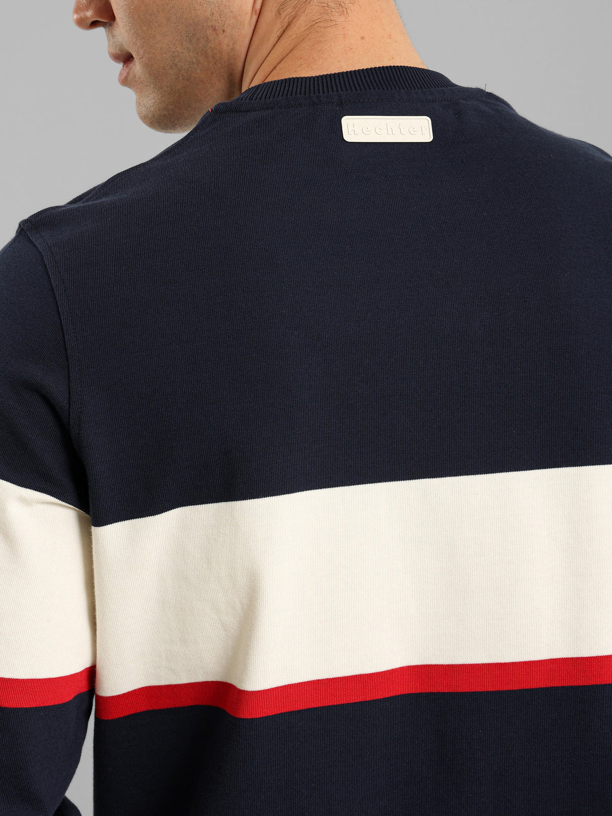 Round Neck Long Sleeve Sweatshirt