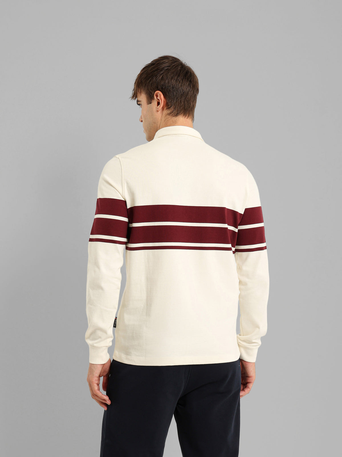Basic Round Neck Sweatshirt
