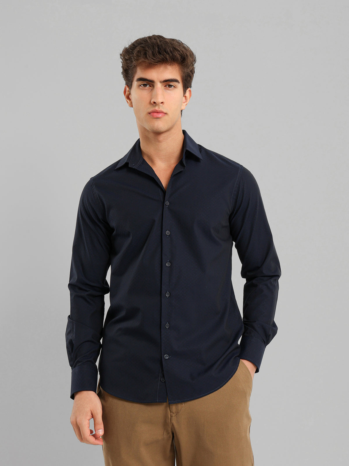 Kent Collar Jacquard Shirt