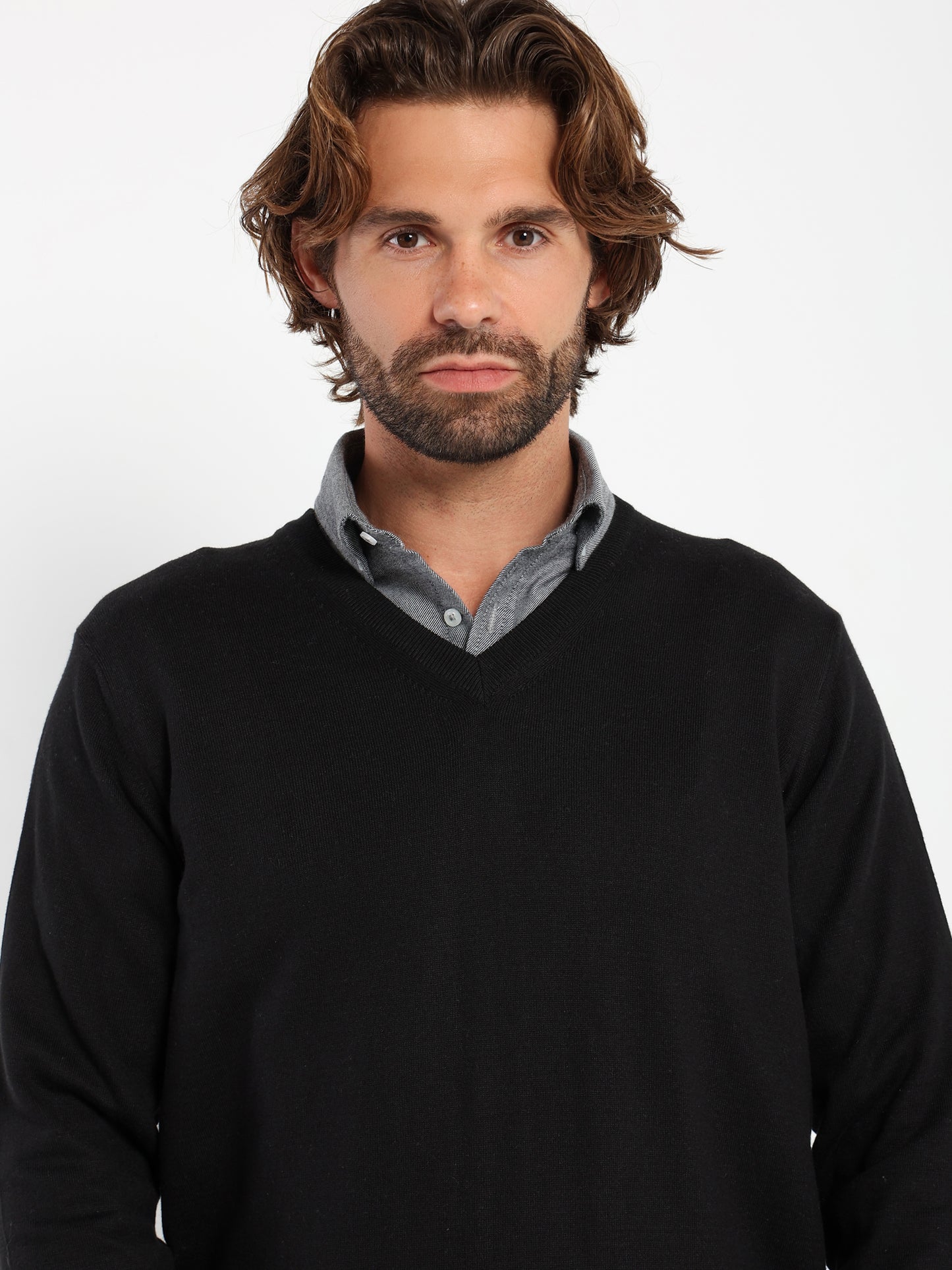 Basic V-Neck Pullover