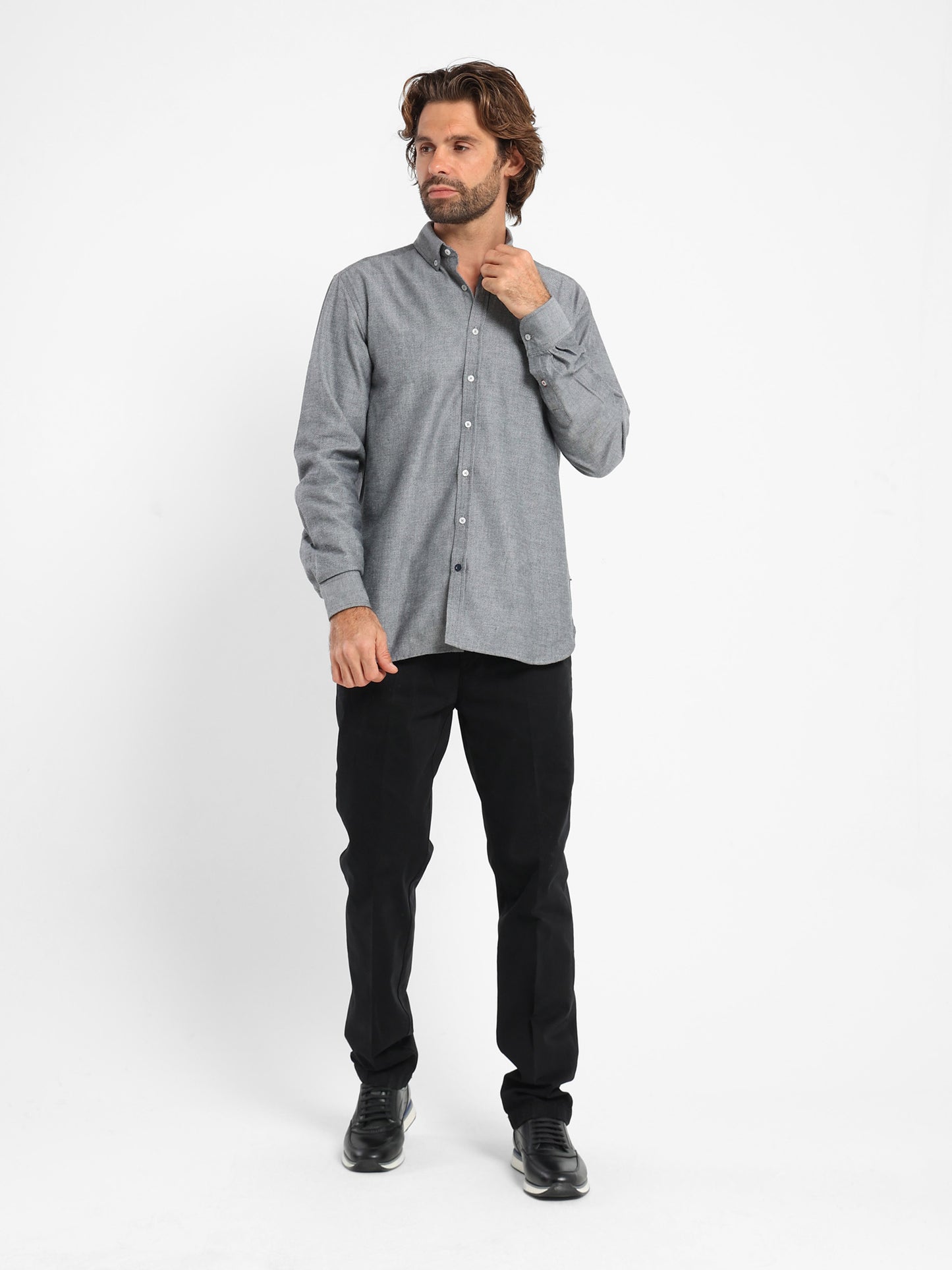 Modern Fit Chino Pants