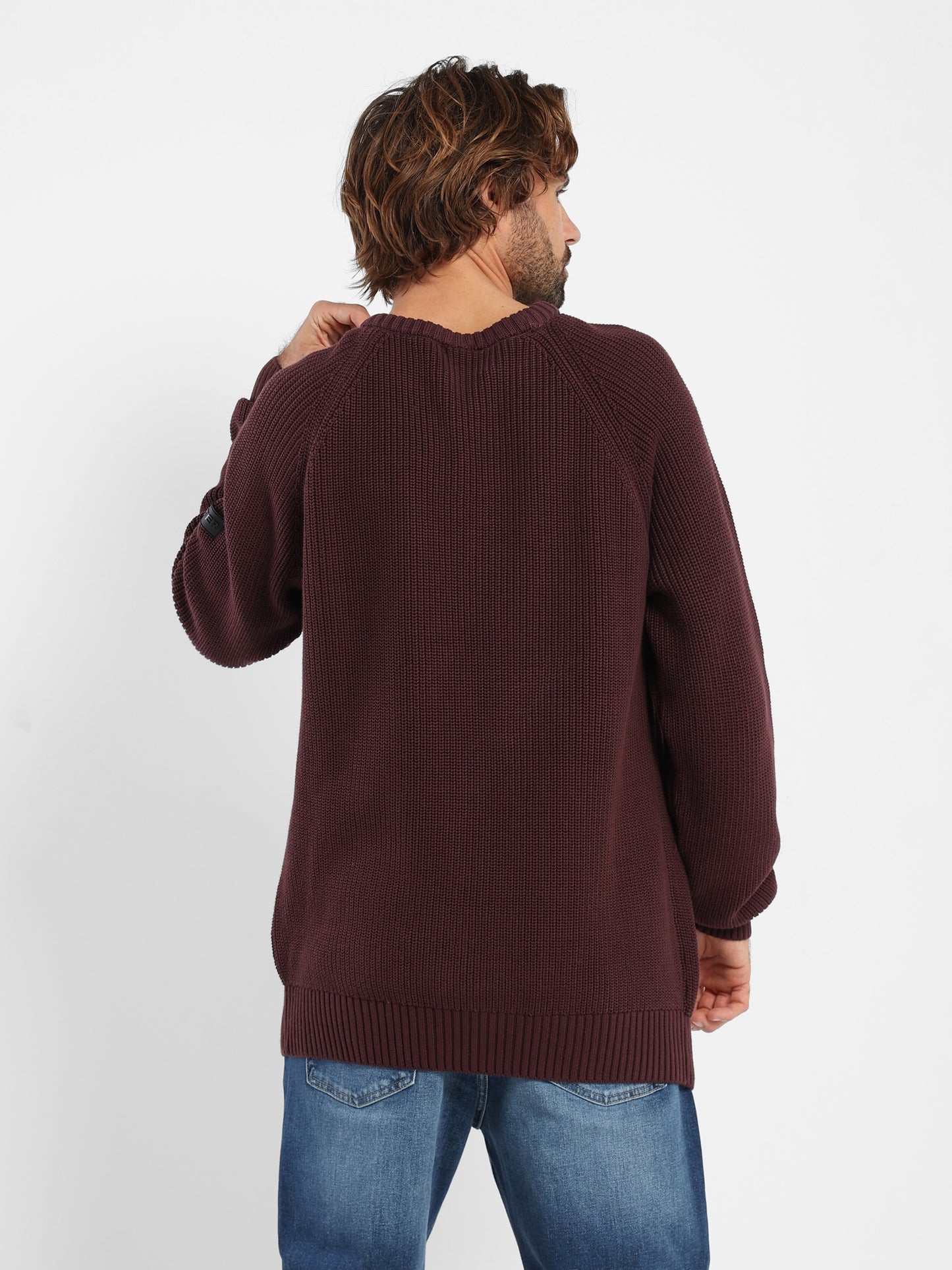 Round Neck Knit Sweater