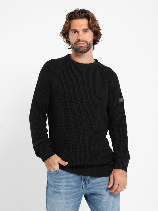 Round Neck Knit Sweater
