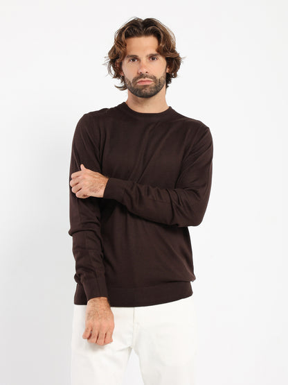 Basic Round-Neck Pullover