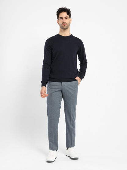Basic Round-Neck Pullover