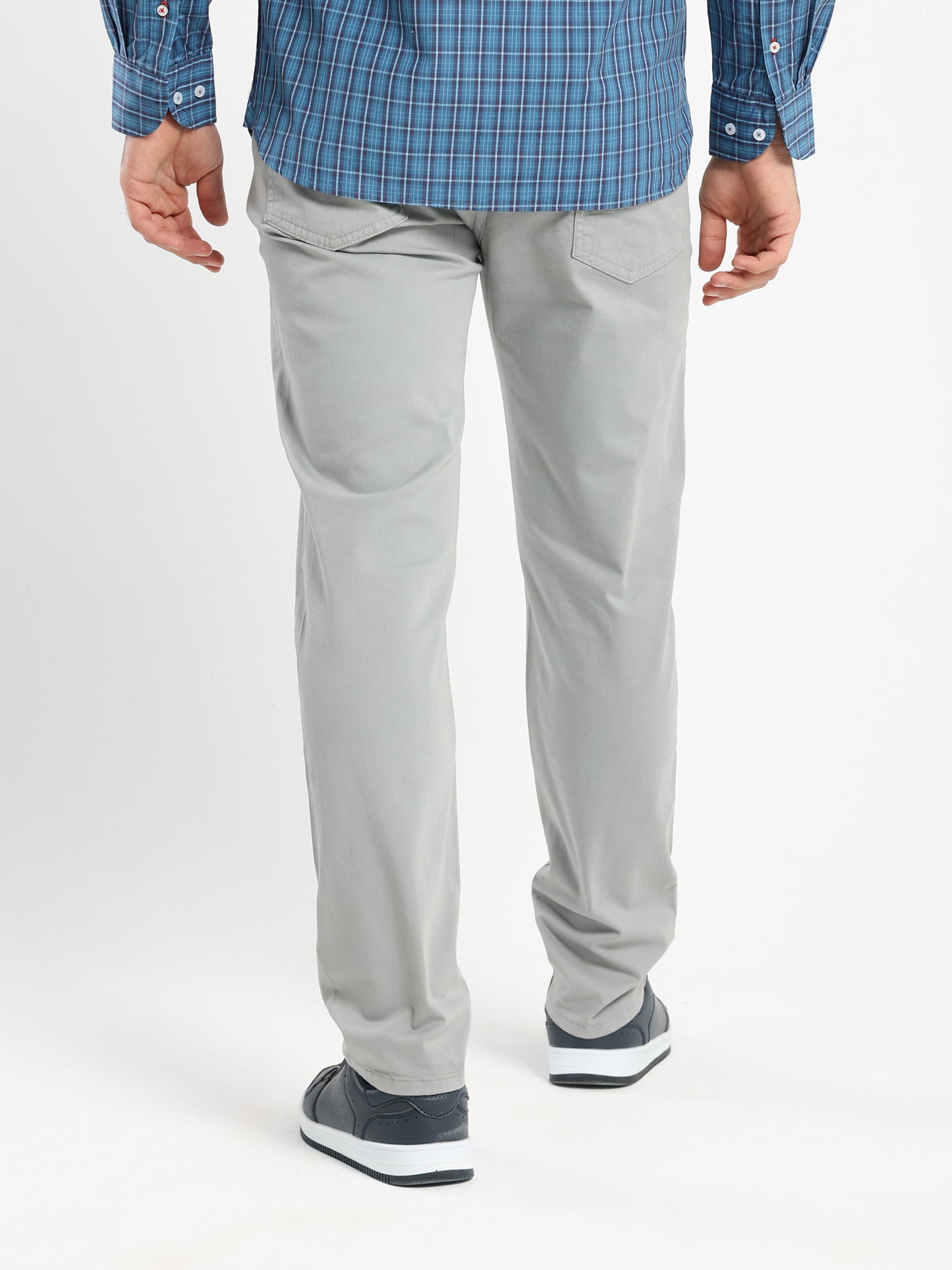 Modern Fit 5-Pocket Casual Pants