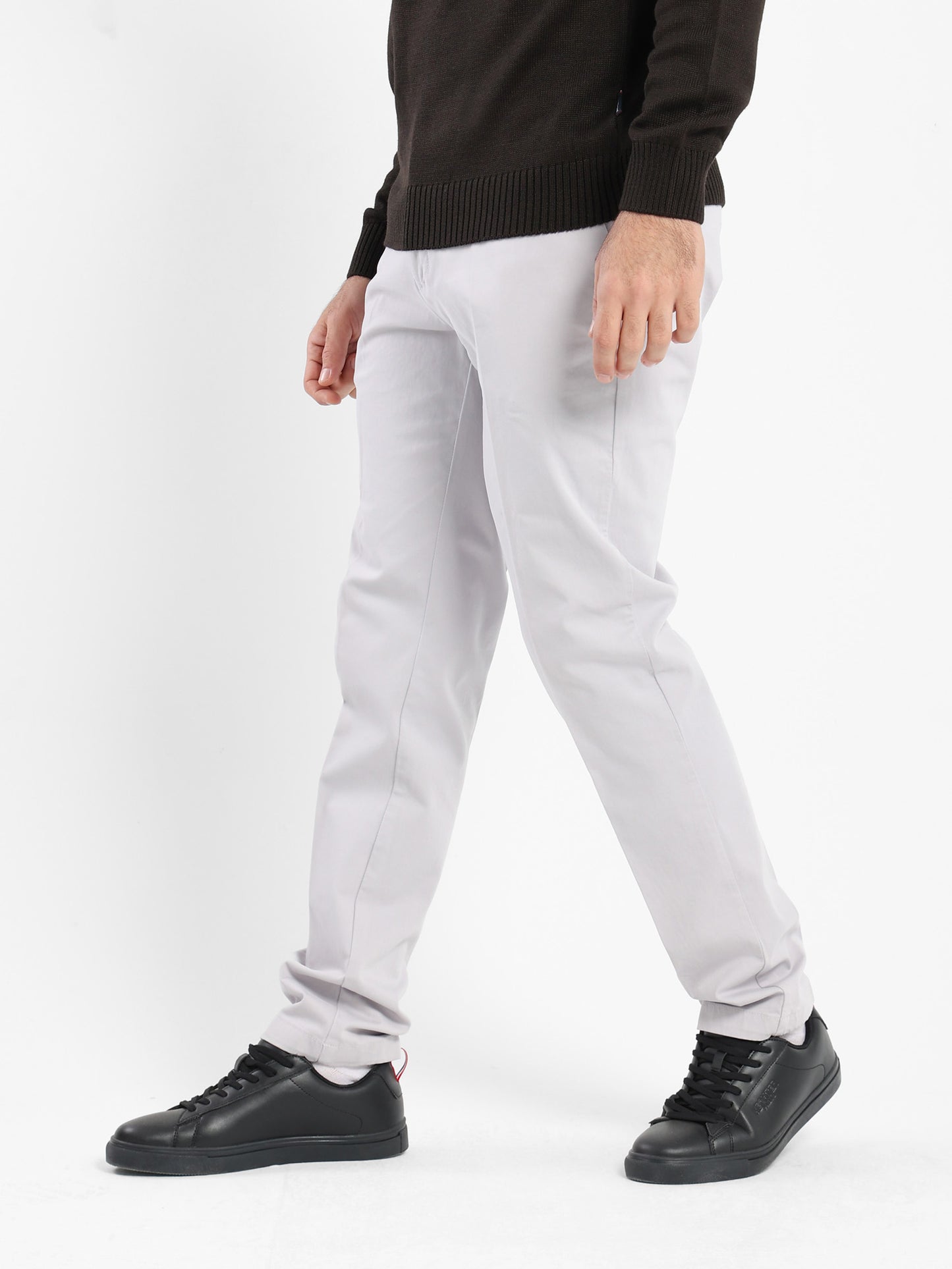 Modern Fit Chino Pants