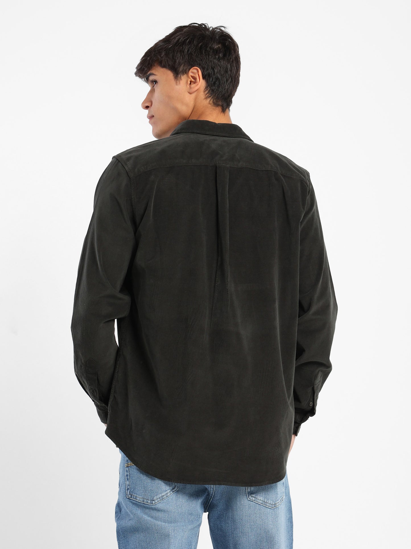 Modern Fit Button-Down Shirt